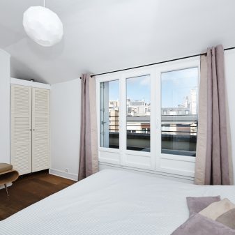 fenetre-a-recouvrement blanche axe menuiserie