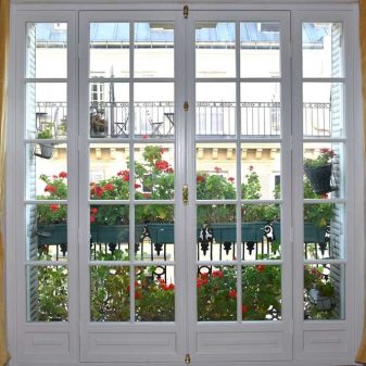 fenetre-mouton-gueule-de-loup-4 axe menuiserie